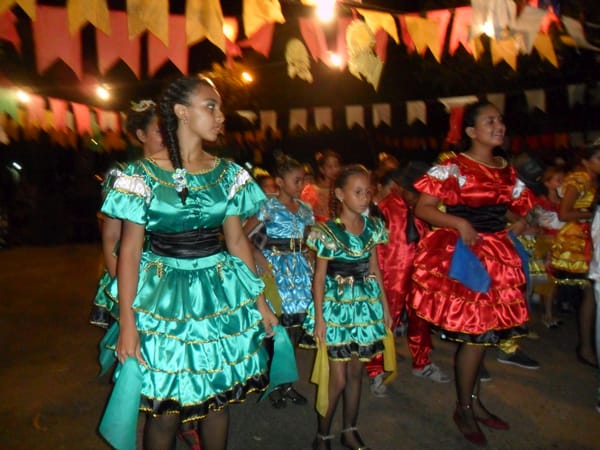 Alunos do Pitágoras II são homenageados pela instituição com a passagem do Dia do Estudante 43 SAM_2890