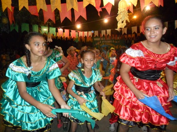 Alunos do Pitágoras II são homenageados pela instituição com a passagem do Dia do Estudante 11 SAM_2891