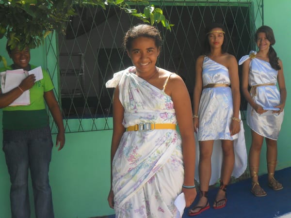Alunos do Pitágoras II são homenageados pela instituição com a passagem do Dia do Estudante 12 SAM_8966