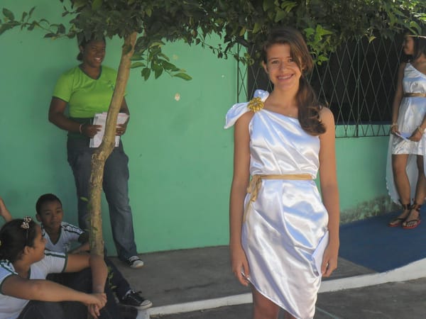Alunos do Pitágoras II são homenageados pela instituição com a passagem do Dia do Estudante 35 SAM_8977