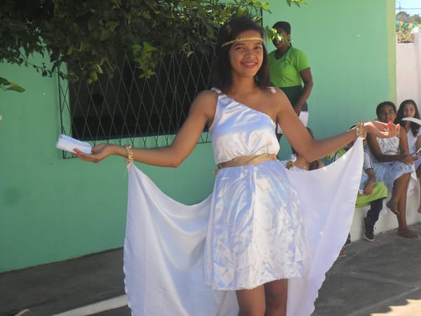 Alunos do Pitágoras II são homenageados pela instituição com a passagem do Dia do Estudante 64 SAM_8983