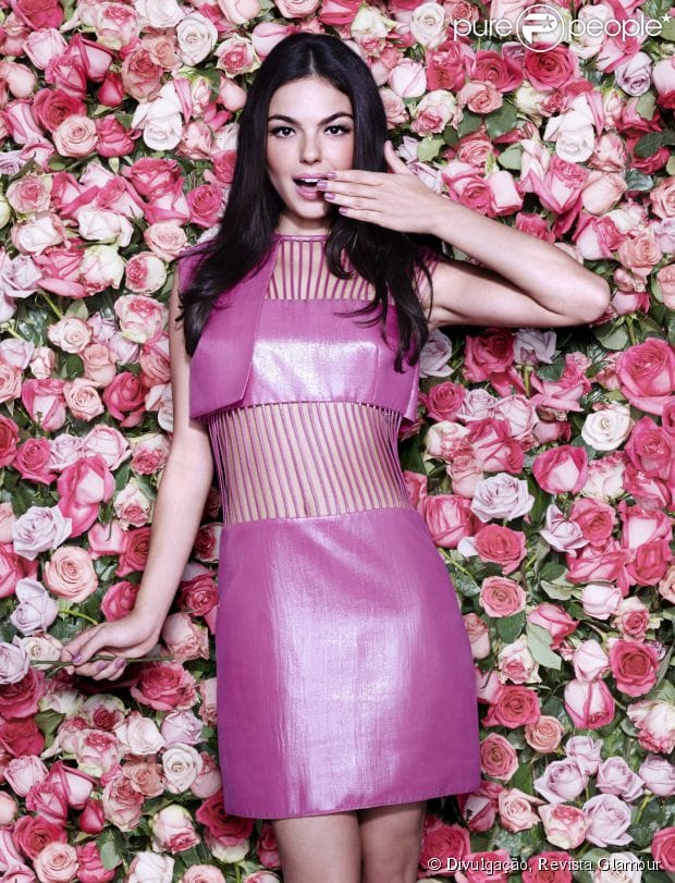 240771-capa-da-revista-glamour-de-setembro-620x0-3
