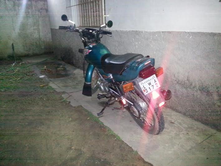 moto com placa de carro