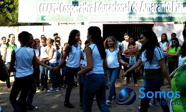 Escolas de Amarante participam de projeto do Pitágoras e Pitágoras II sobre Dia da árvore; fotos 39 Somos Notícia 20150921063108