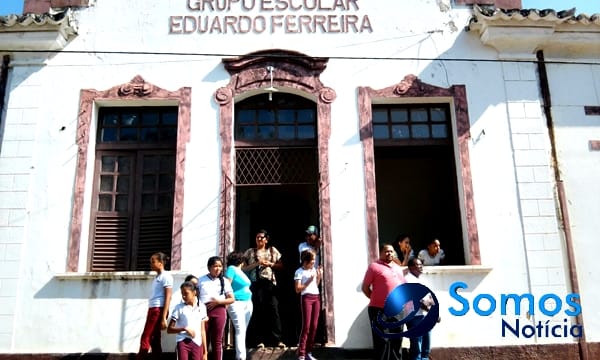 Escolas de Amarante participam de projeto do Pitágoras e Pitágoras II sobre Dia da árvore; fotos 42 Somos Notícia 20150921063236