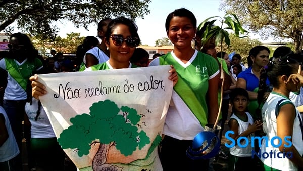 Escolas de Amarante participam de projeto do Pitágoras e Pitágoras II sobre Dia da árvore; fotos 1 Somos Notícia IMG_20150921_084700075