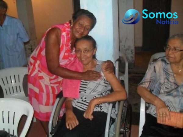 Dona Eva5840873a6a7bf47f5657b5ece48ff6a3