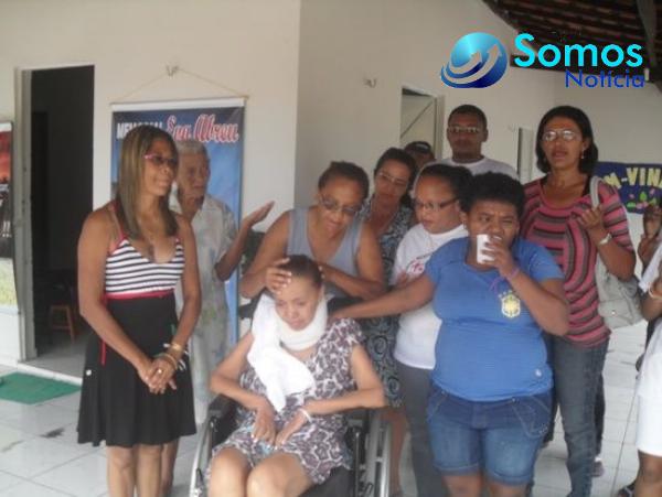 Dona Eva67333ec32ecf1c9127a5e860f5794ba7
