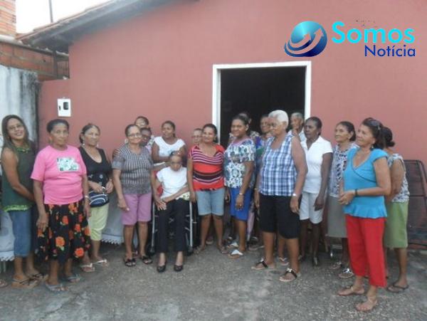 Dona Eva89eb8ffa68eae7e39f4932176beaf552