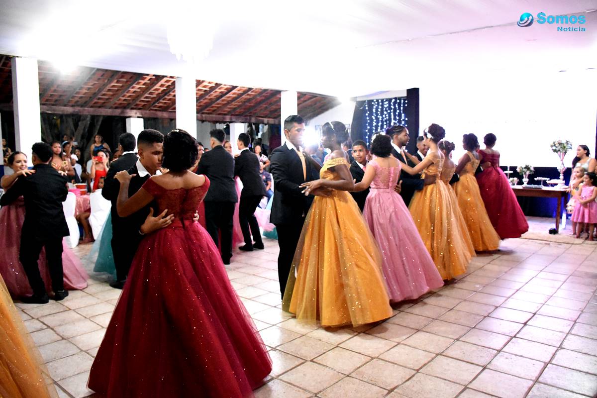 Prefeitura de Amarante realiza o II baile de debutantes 'Sonho de Menina' 156 festa de debutantes em amarante DSC 7703