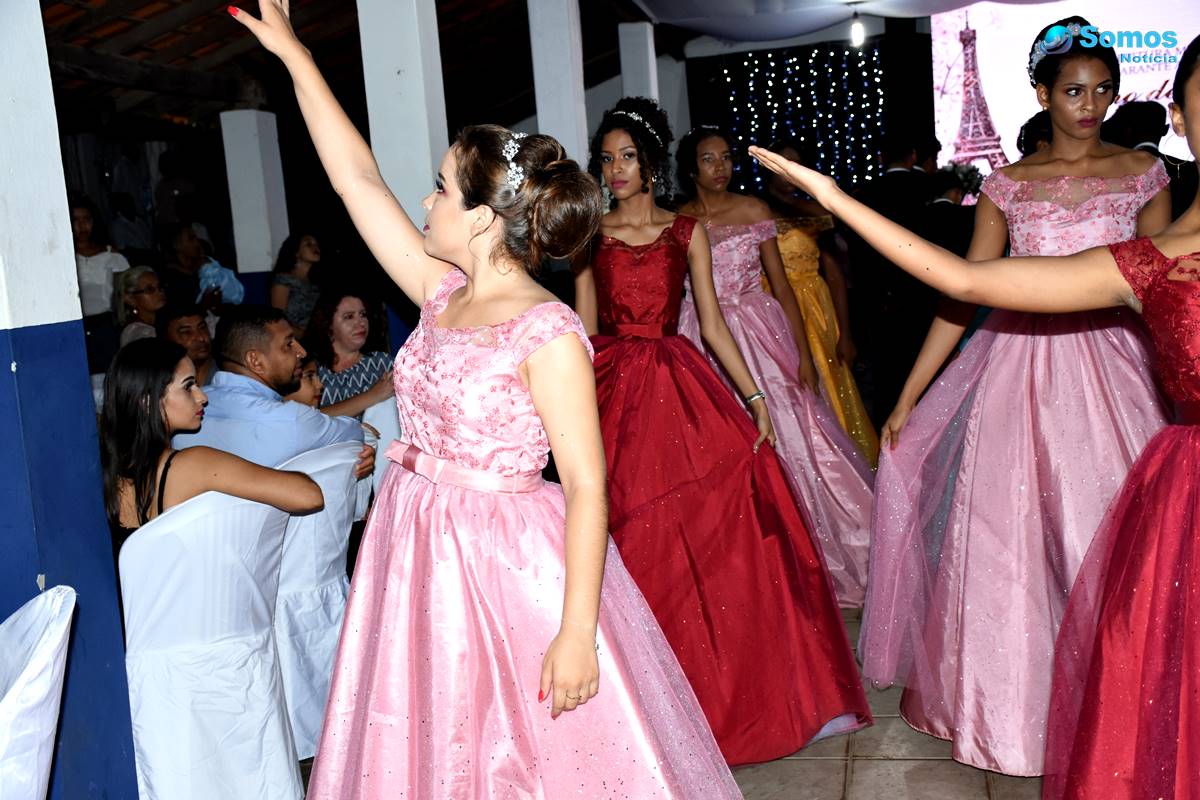 Prefeitura de Amarante realiza o II baile de debutantes 'Sonho de Menina' 160 festa de debutantes em amarante DSC 7712