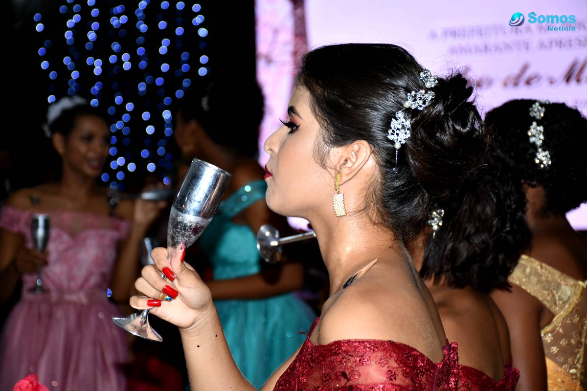 Prefeitura de Amarante realiza o II baile de debutantes 'Sonho de Menina' 186 festa de debutantes em amarante DSC 7802