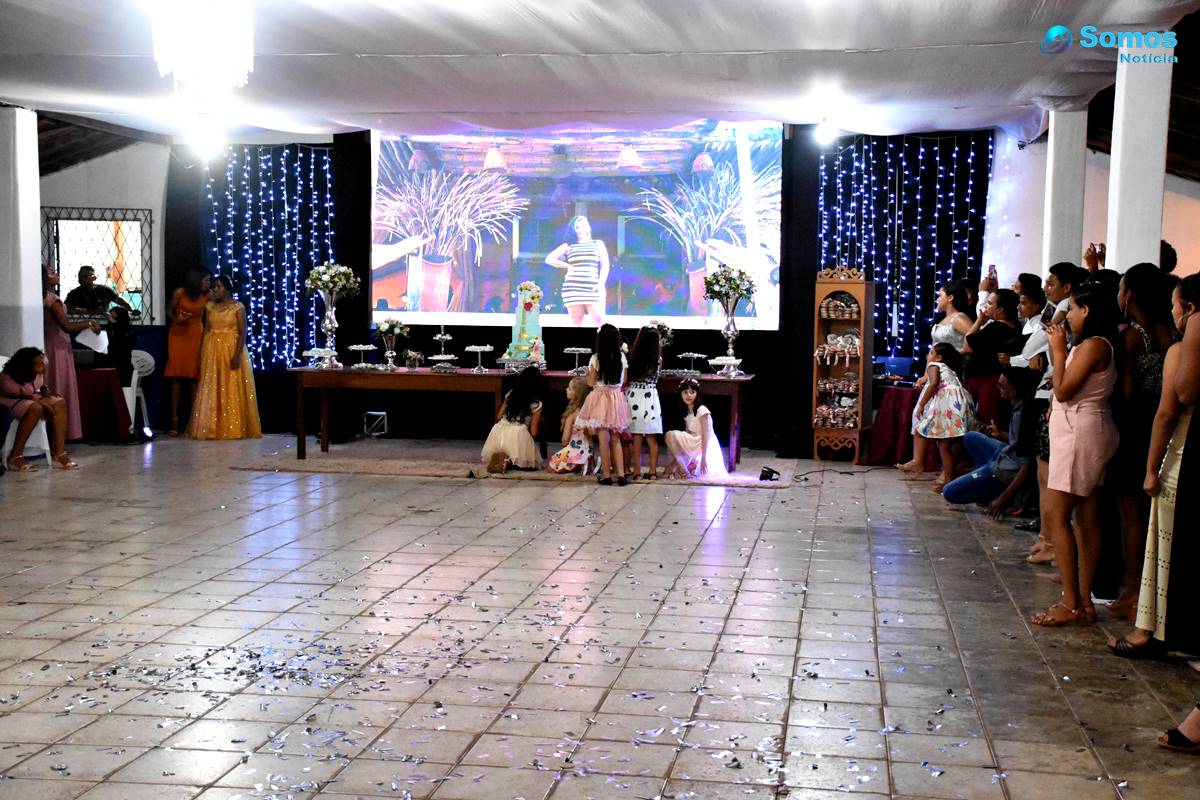 Prefeitura de Amarante realiza o II baile de debutantes 'Sonho de Menina' 192 festa de debutantes em amarante DSC 7809