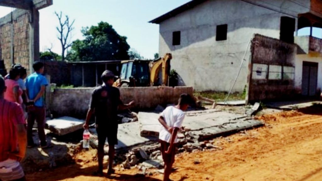 Queda de muro, bairro pirâmide, são luís do maranhão,