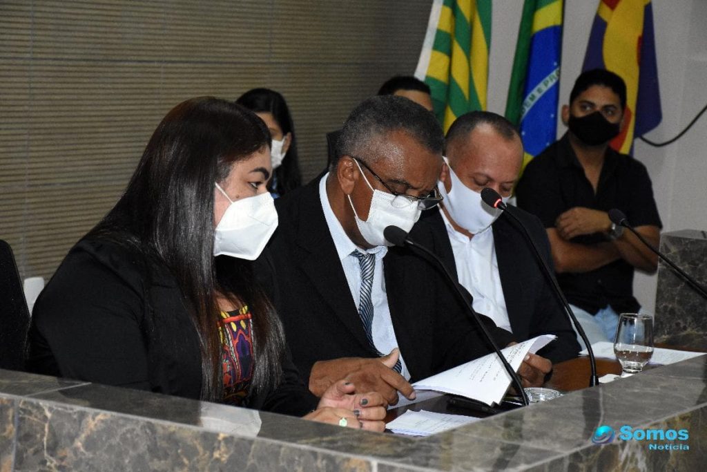 Em sessão extraordinária, Câmara de Amarante aprova Projetos de Lei do Executivo Municipal