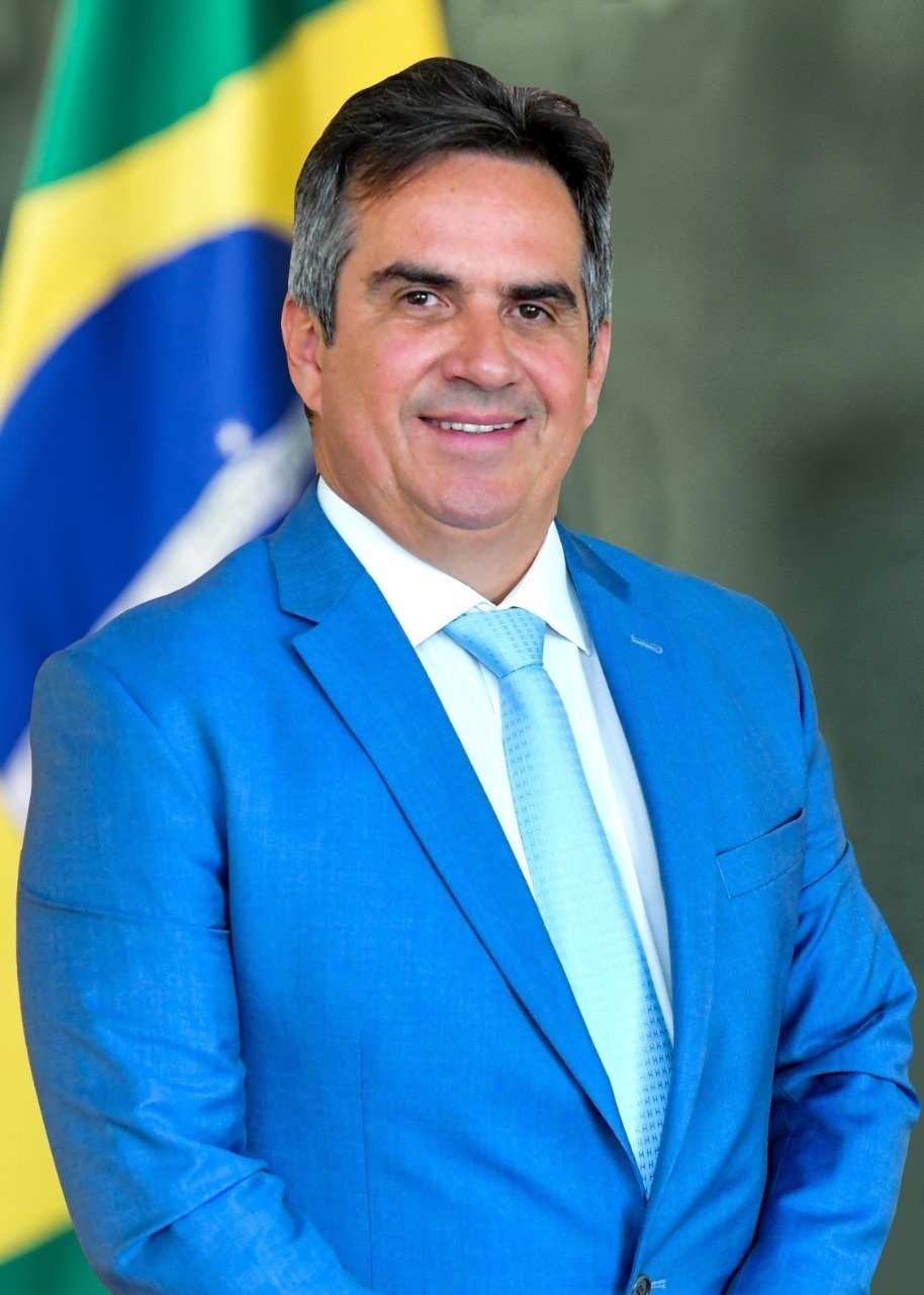 Ministro Ciro Nogueira anuncia início das obras do aeroporto de Bom Jesus