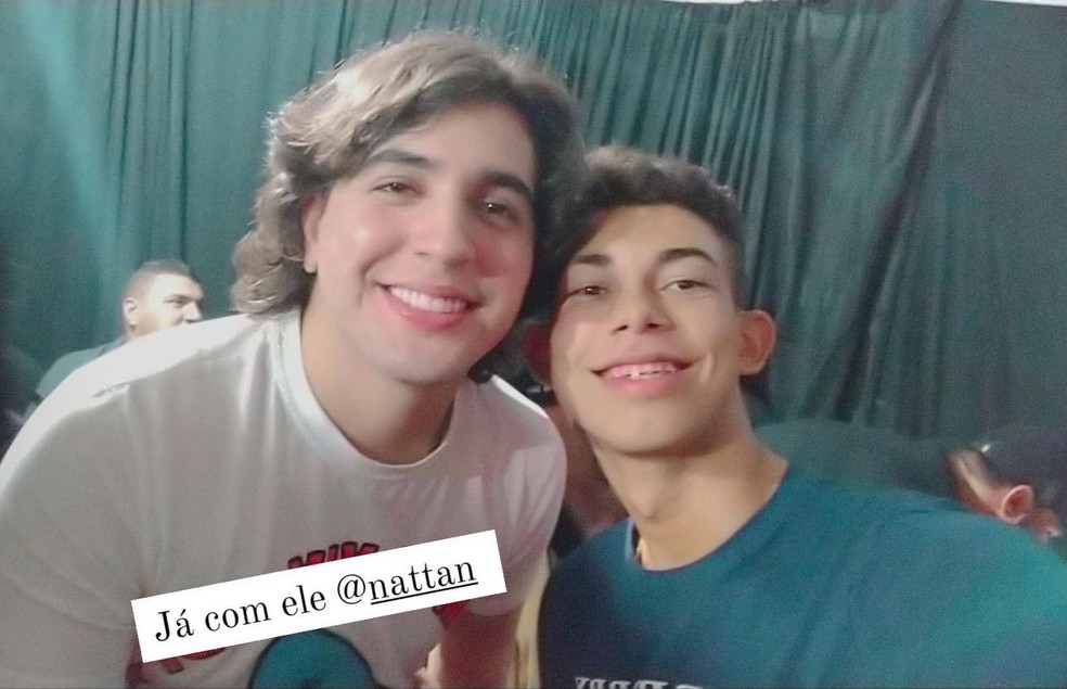 jovem cantor maranhense