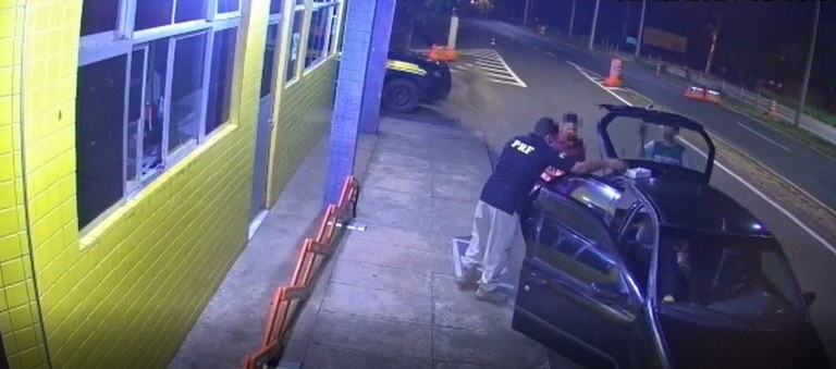Agentes da PRF fazem parto após passageiro pedir ajuda em Unidade Operacional da polícia em Teresina 8 fa568cc1 5b68 4ef6 aa48 c6f285880c75