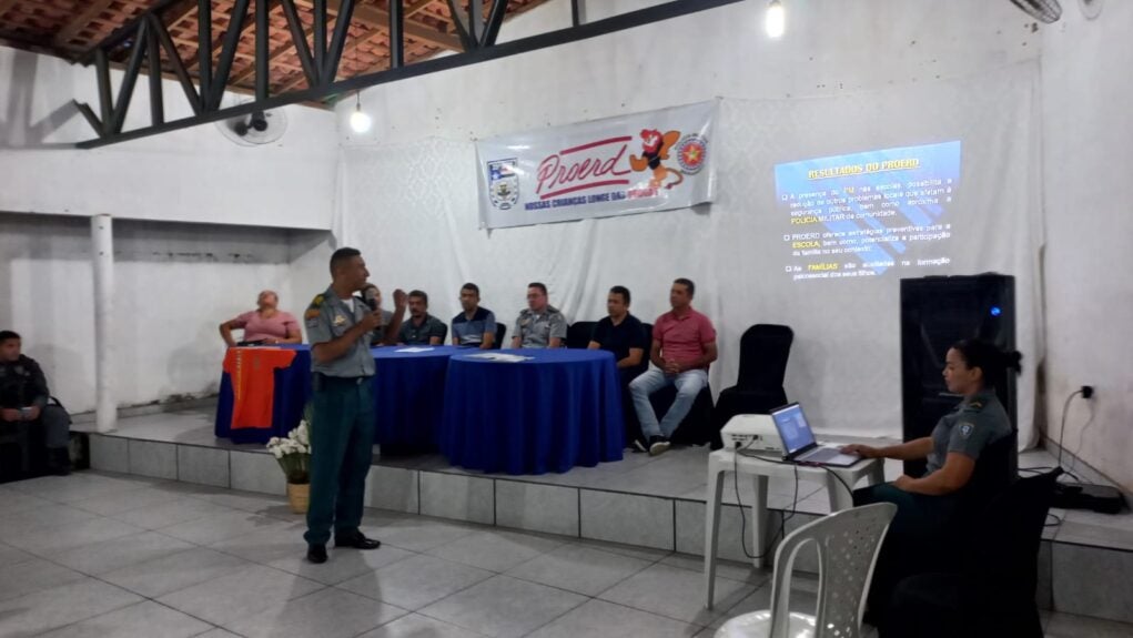 Para a implantação do PROERD no município, foi assinado o Termo de Compromisso ou Protocolo de Intenções do programa,