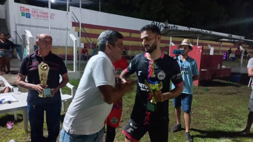 Castelo FC vence o B13 por 2 x 0 na grande final do torneio fim de ano em São Francisco do Maranhão