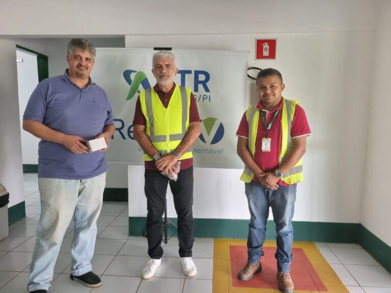 Vereador de Santa Inês visita CTR-Altos e busca levar experiência para o Maranhão