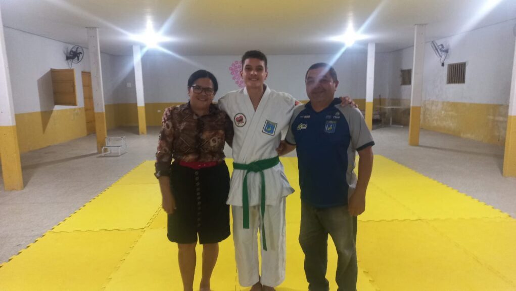 Promotoria de São Francisco do MA entrega material a alunos do projeto Judocas do Amanhã