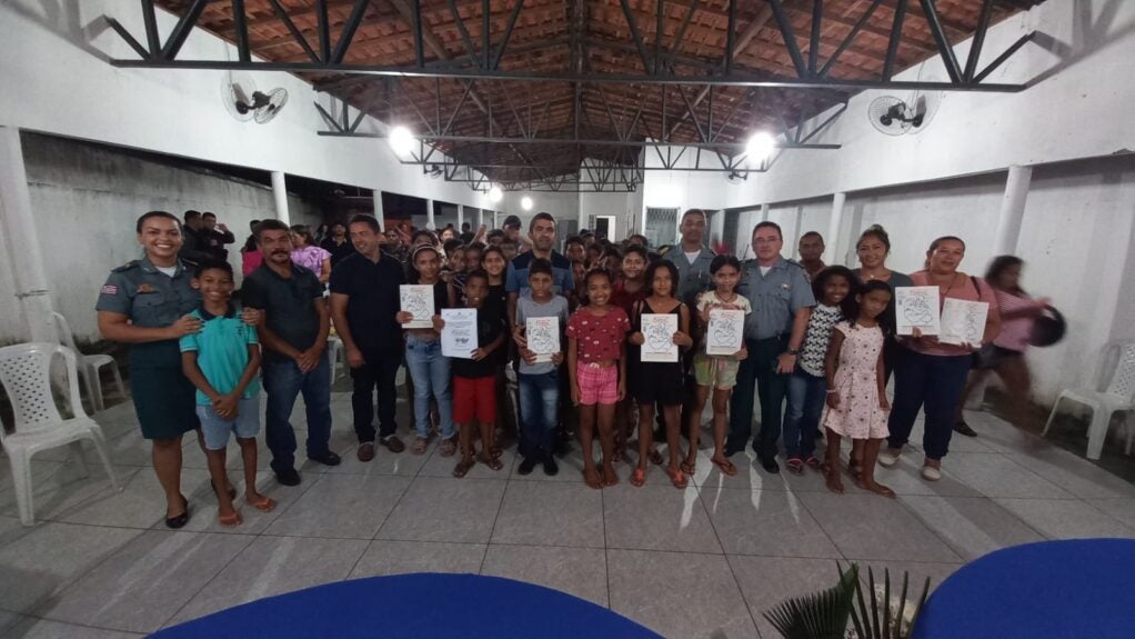 Para a implantação do PROERD no município, foi assinado o Termo de Compromisso ou Protocolo de Intenções do programa,