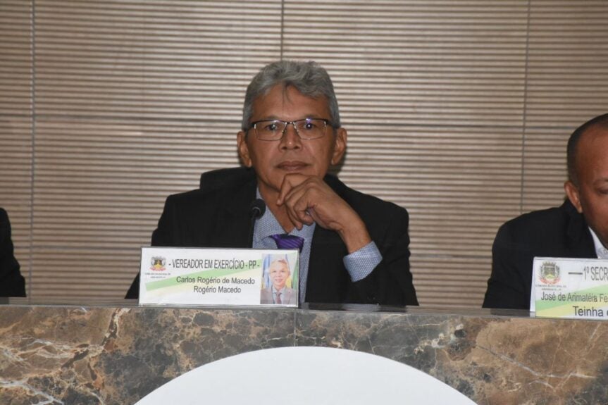 Os vereadores realizaram a sessão apresentando requerimentos, projetos e ainda debateram temas e deixaram homenagens às mulheres.