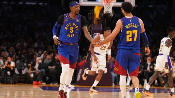 O armador do Denver Nuggets, Kentavious Caldwell-Pope, marcou 17 pontos no jogo 3 contra o Los Angeles Lakers. GARRETT ELLWOOD/NBAE VIA GETTY IMAGES