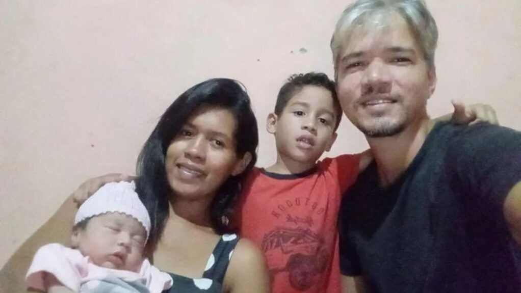 Em Teresina, administrador realiza parto da própria filha em casa: "Fiquei nervoso" 2 administrador faz parto da propria filha