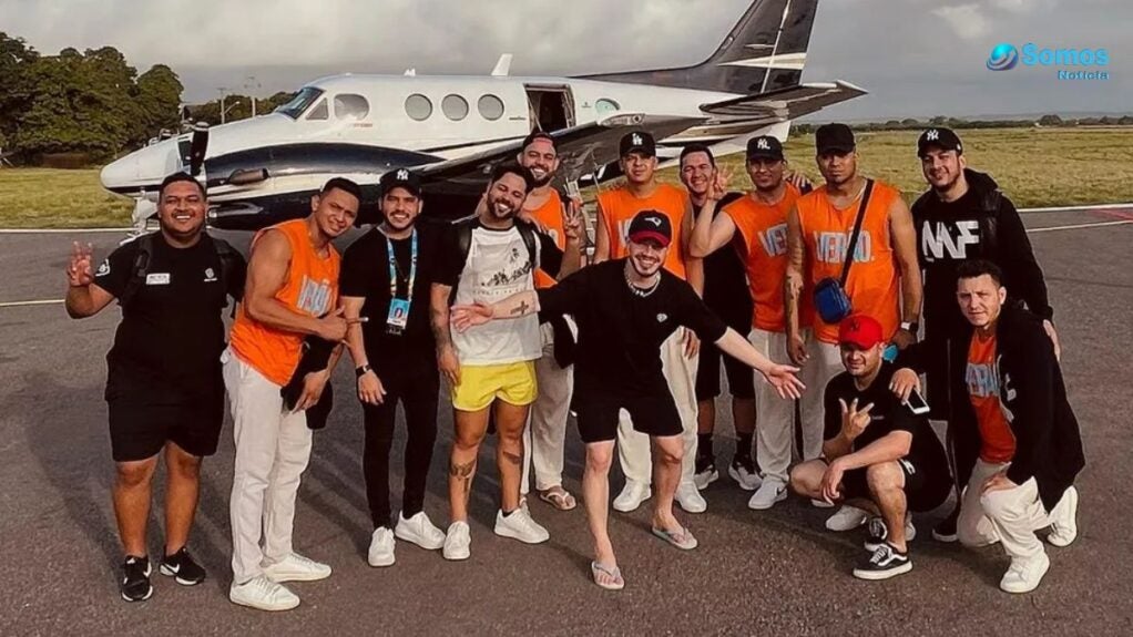 Matheus Fernandes agradece mensagens de apoio após ônibus da banda pegar fogo 10 matheus fernandes e banda