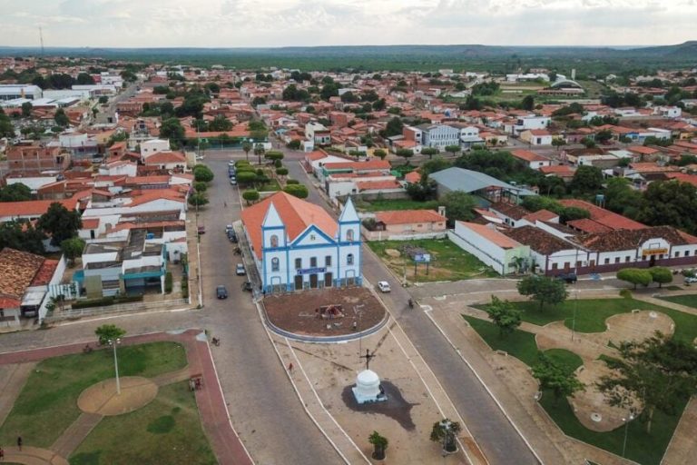 Projeto Natal do Sertão ilumina São João do Piauí com experiências memoráveis