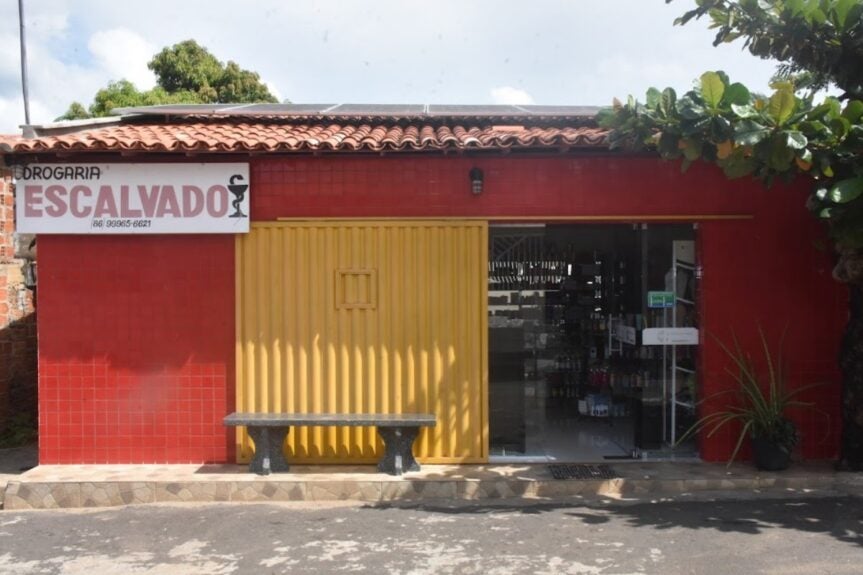 drogaria escalvado em amarante
