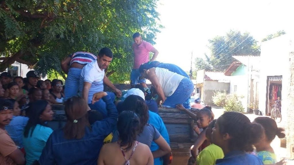 Entrega de alimentos no mercado de São Francisco do Maranhão apoia Agricultura Familiar