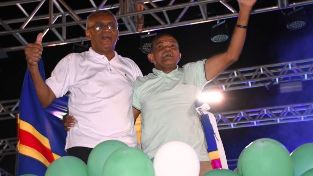 Em Amarante convencao lanca Professor Adriano e Campelo como candidatos a prefeito e vice prefeito