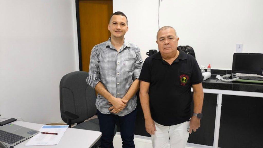 atendimento ortopedico com dr. Jakson