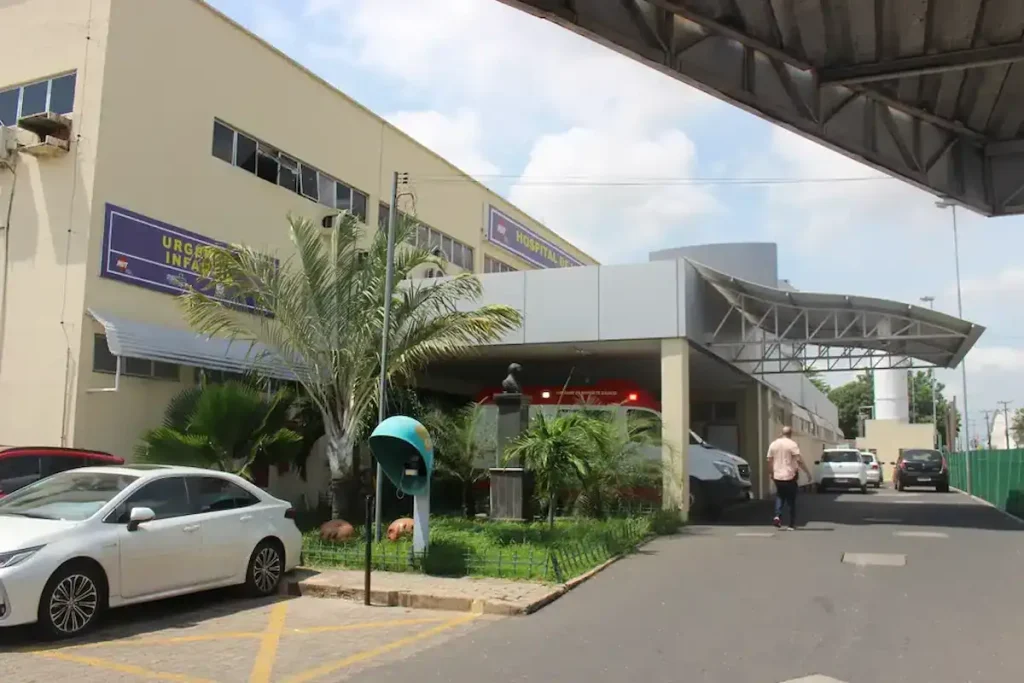 Hospital de Urgência de Teresina, para onde foi encaminhada a vítima de tentativa de homicídio