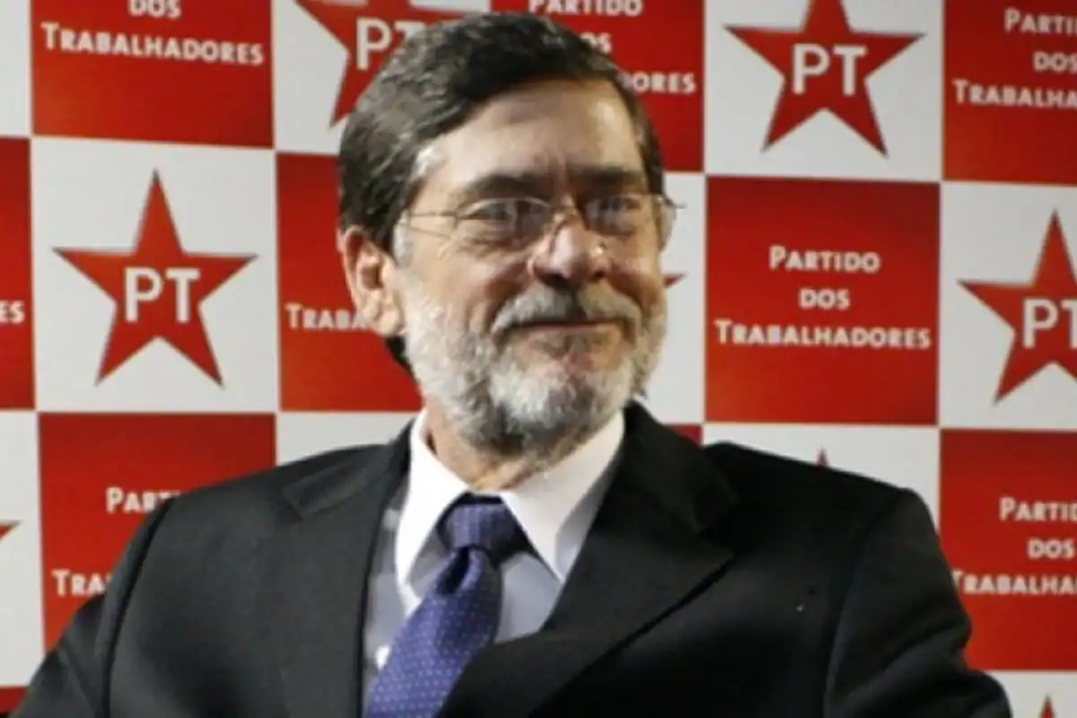 Ex-deputado do PT é esfaqueado e morto pelo filho em São Paulo