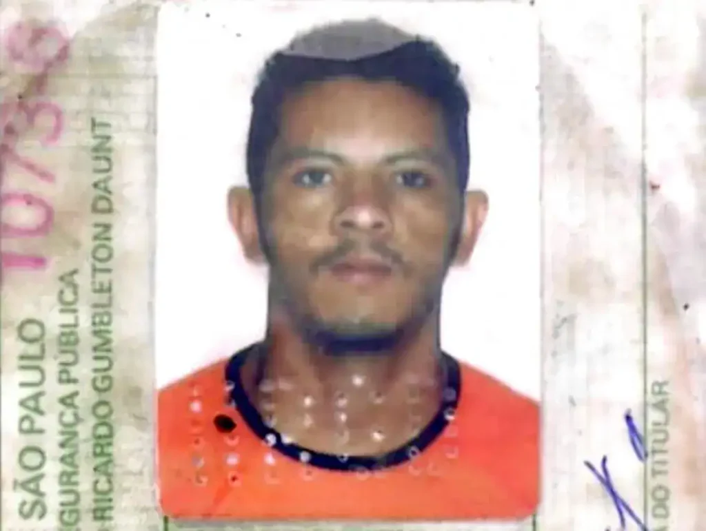 Polícia Militar isola cena de crime em Regeneração, Piauí.