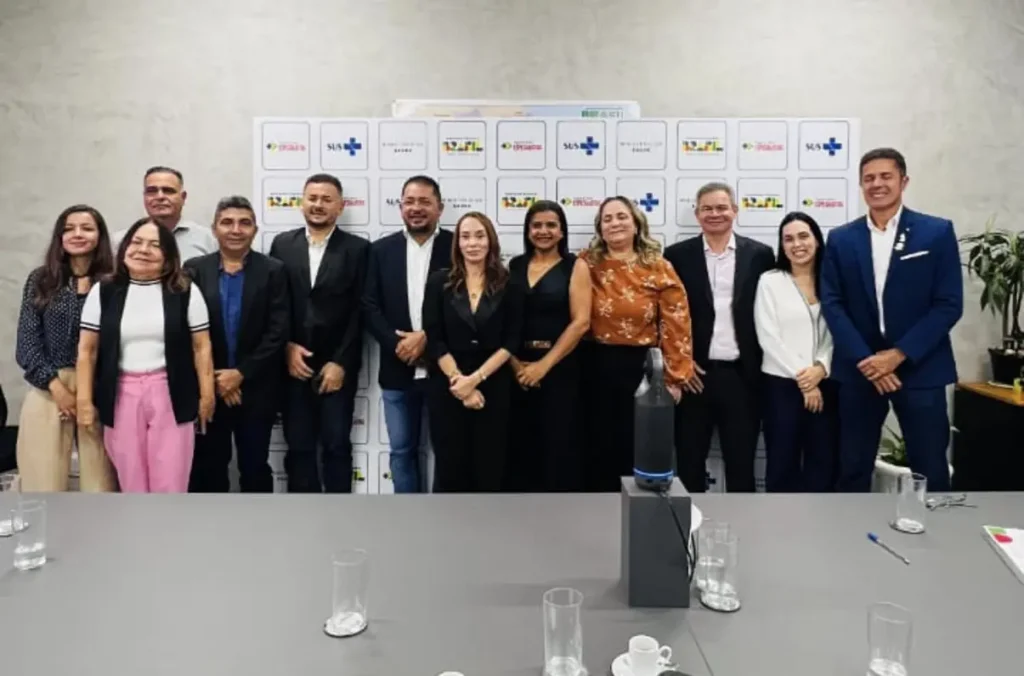 Saúde de São Francisco do MA busca pactuação para atendimento de urgência em Teresina 8 Raimundo Neto após reunião com o Ministério da Saúde, em Brasília