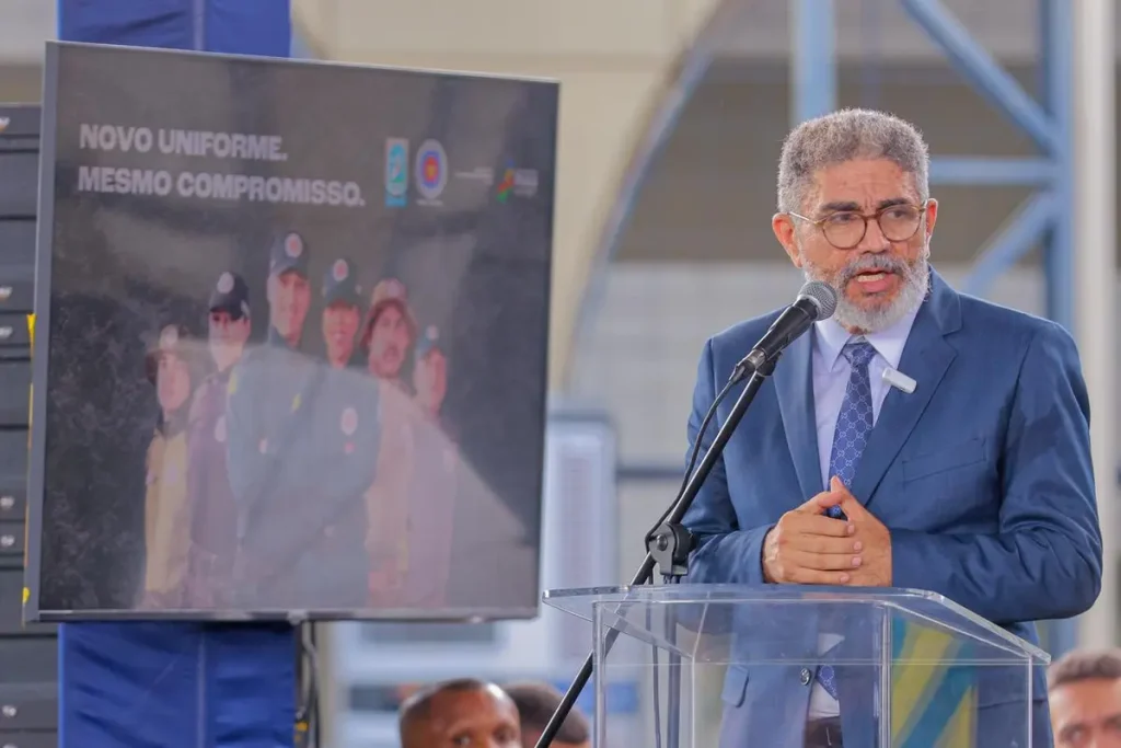 Policiais militares do Piauí em uniforme, representando o reforço no efetivo da PM-PI com novo concurso público.
