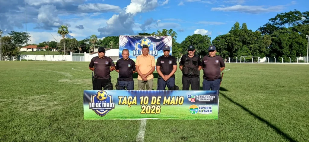 Partida de futebol da Taça 10 de Maio 2026 no Estádio Municipal Vicente Zumba, em São Francisco do Maranhão
