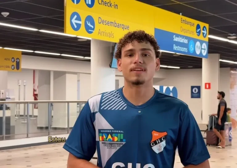 Equipe piauiense de handebol escolar embarca para o Mundial na Macedônia do Norte