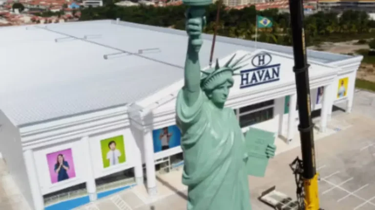 MP do Maranhão aciona Havan e São Luís por irregularidade na réplica da Estátua da Liberdade