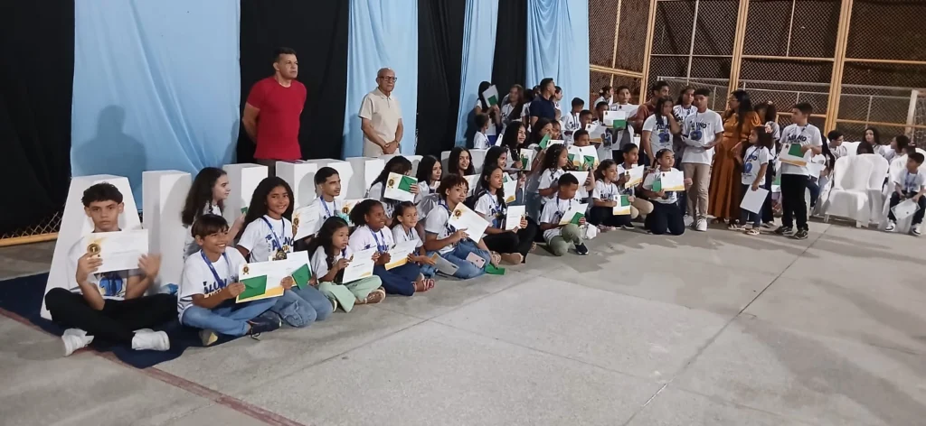 São Francisco do Maranhão alcança destaque estadual em Educação e premia alunos nota 10 3 75faea56 ee28 4f44 80e2 331de97b241c