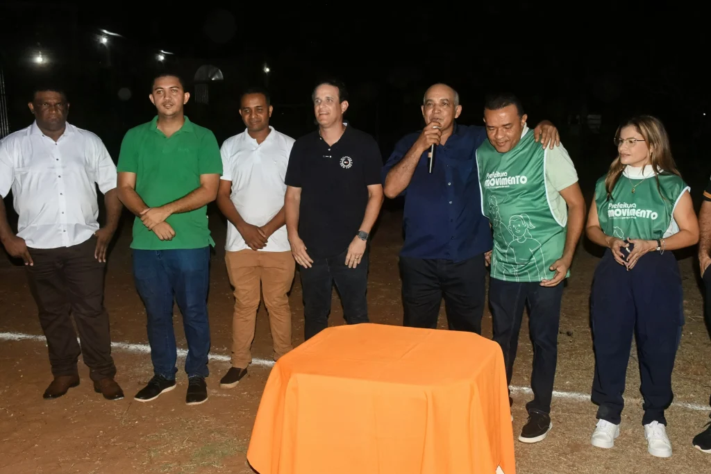 Prefeitura de Amarante assina ordens de serviço e garante R$ 3 milhões em investimentos para o Novo Amarante 31 DSC 38572