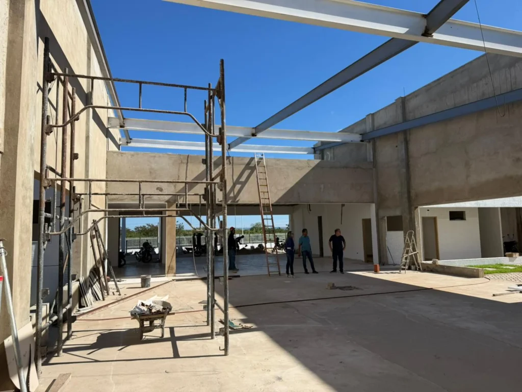 Dr. Francisco vistoria obras de saúde e calçamento em três cidades do Piauí 5 Foto de Somos Noticia 23