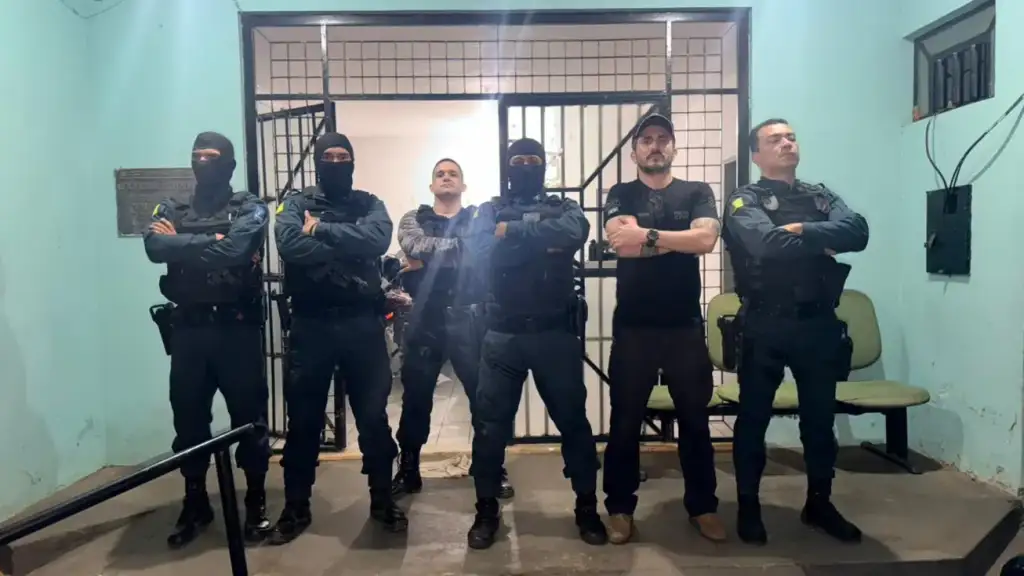 Traficante preso em amarante após fuga: Polícia Civil e Militar em operação contra tráfico de drogas em Amarante