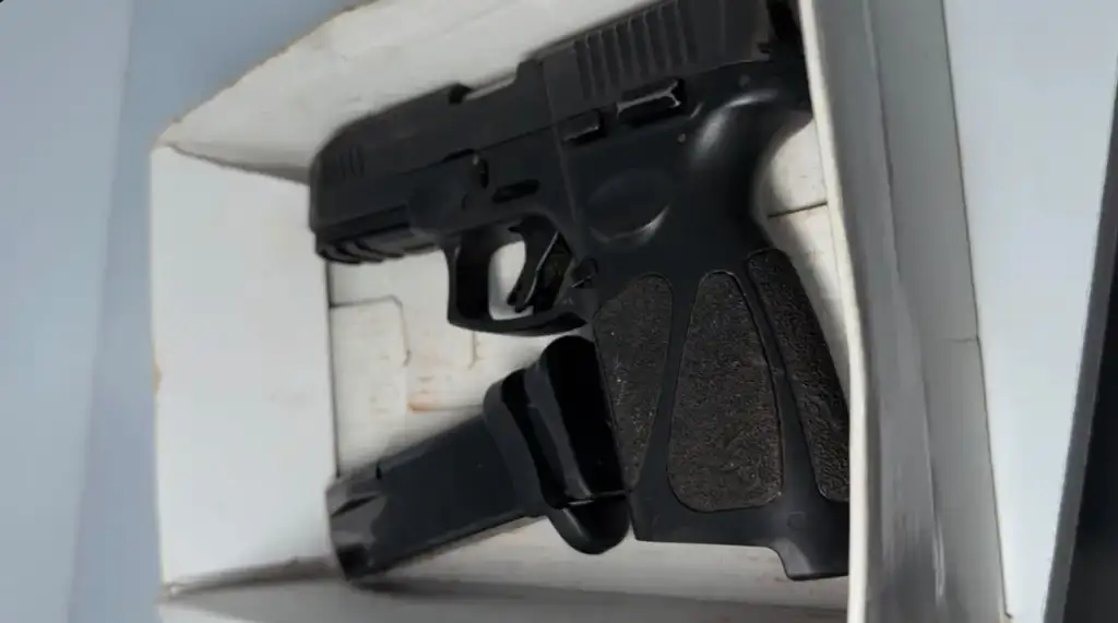 Draco prende suspeitos com drogas em teresina: Arma de fogo apreendida em operação do DRACO em Teresina