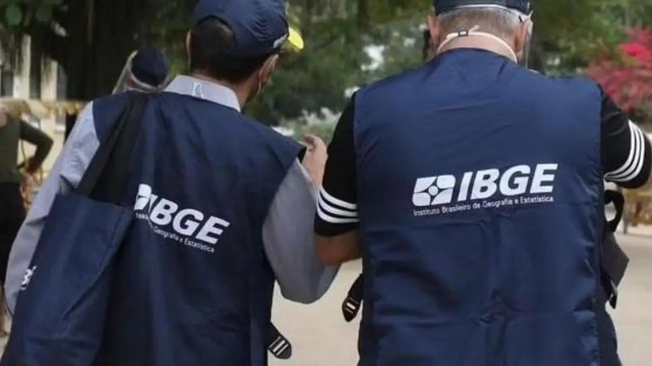 Agentes do IBGE em trabalho para Censo Agropecuário no Piauí